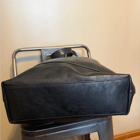 Joy Susan Black Faux Leather Tote Bag Large Minimalist Shoulder Bag - Picture 3 of 6